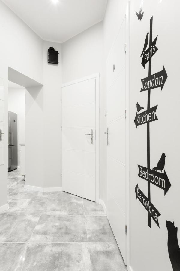 Przytulna Kawalerka Z Balkonem 10Min Pieszo Od Dworca/Galerii Apartment Katowice Exterior foto